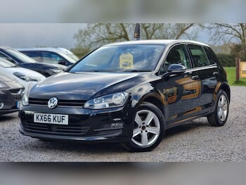 Used Volkswagen Golf 2016 for sale - 78273737: Photo