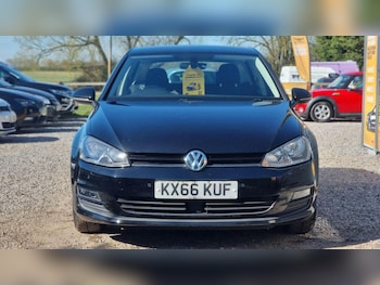 Used Volkswagen Golf 2016 for sale - 78273737: Photo