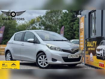 Used Toyota Yaris 2012 for sale - 79807093: Photo