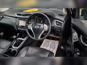 Used Nissan Qashqai 2015 for sale - 78273818: Photo