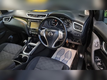 Used Nissan Qashqai 2016 for sale - 78273899: Photo