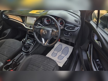 Used Vauxhall Astra 2017 for sale - 78273896: Photo
