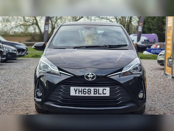 Used Toyota Yaris 2019 for sale - 78273912: Photo
