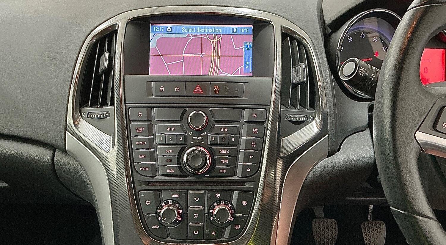 Used Vauxhall Astra 2010 for sale - 76793664: Photo 10