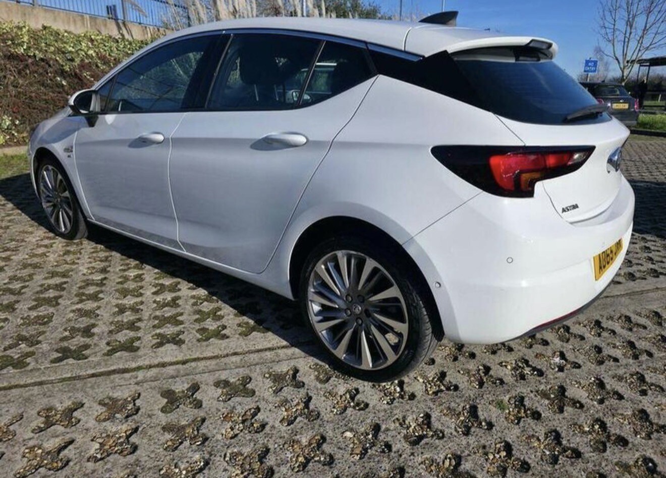 Used Vauxhall Astra 2015 for sale - 77701098: Photo 15