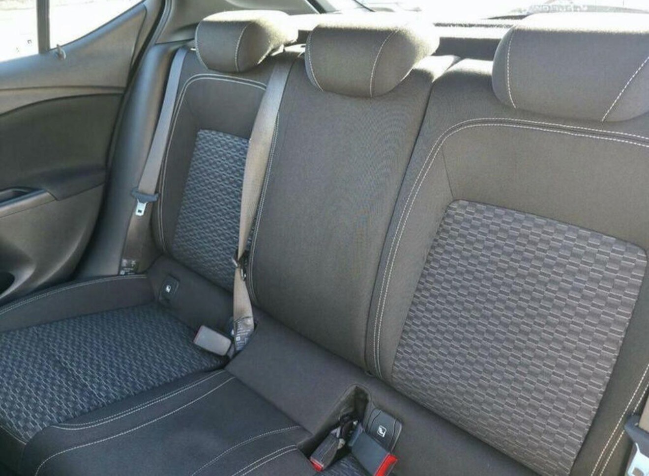 Used Vauxhall Astra 2015 for sale - 77701098: Photo 25