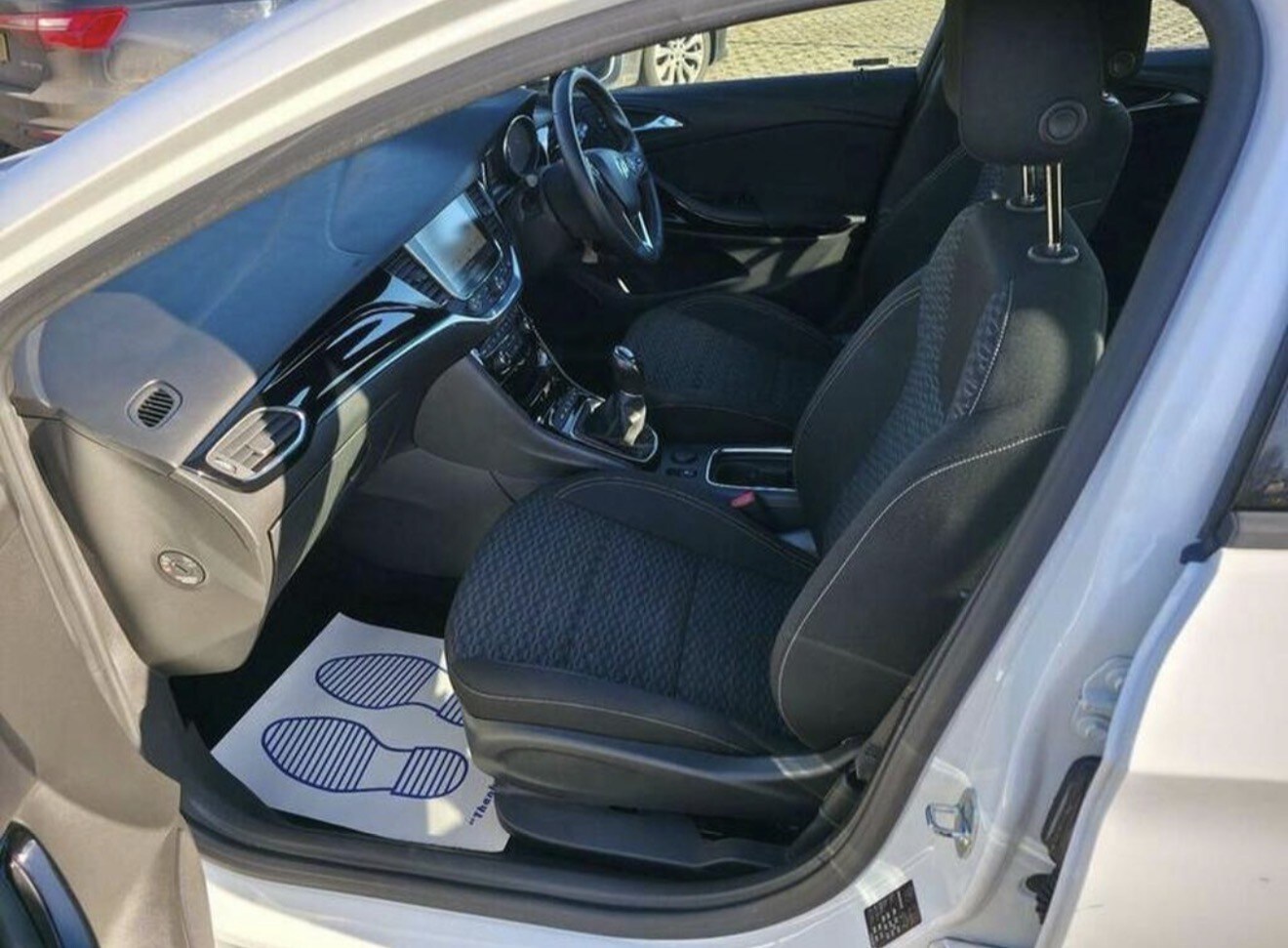 Used Vauxhall Astra 2015 for sale - 77701098: Photo 31