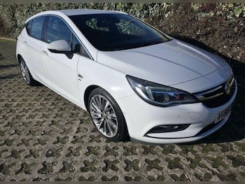 Used Vauxhall Astra 2015 for sale - 77701098: Photo
