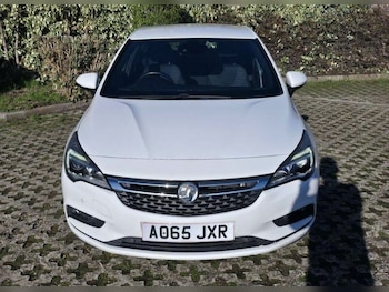 Used Vauxhall Astra 2015 for sale - 77701098: Photo