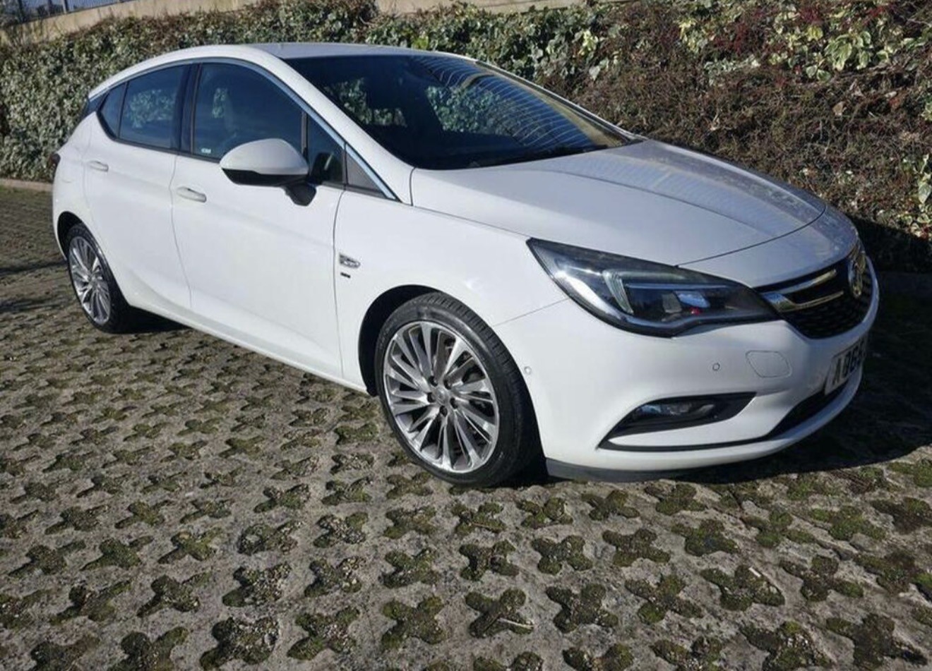 Used Vauxhall Astra 2015 for sale - 77701098: Photo 5