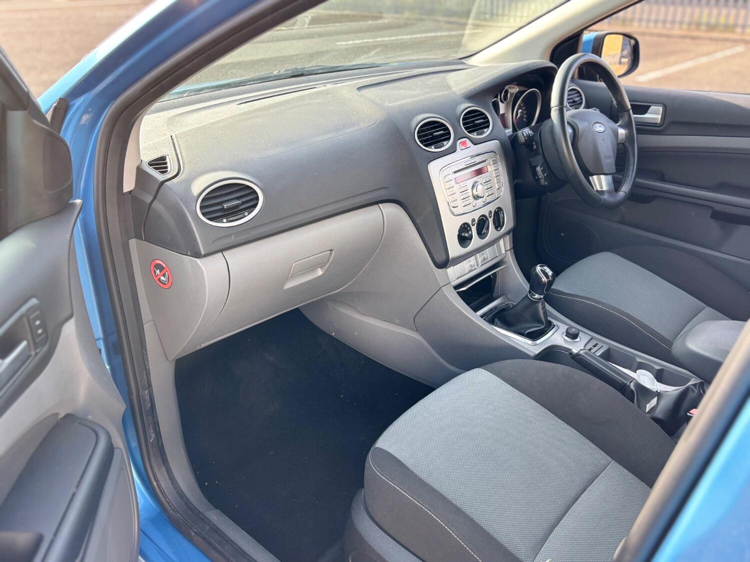 Used Ford Focus 2008 for sale - 76793657: Photo 9