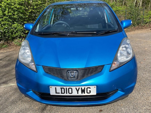 Used Honda Jazz 2010 for sale - 75428691: Photo 2