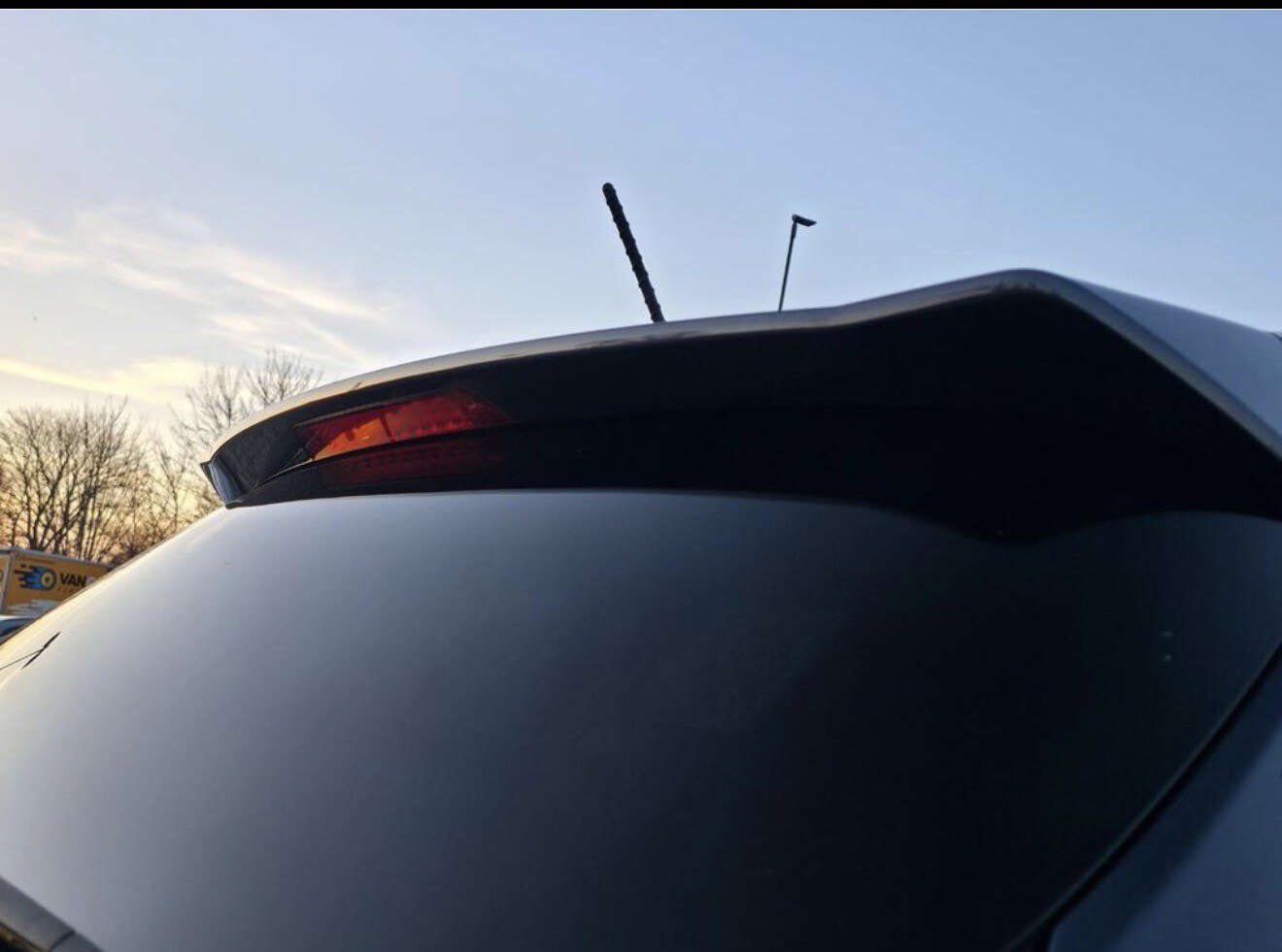 Used Hyundai Santa Fe 2015 for sale - 77697492: Photo 15