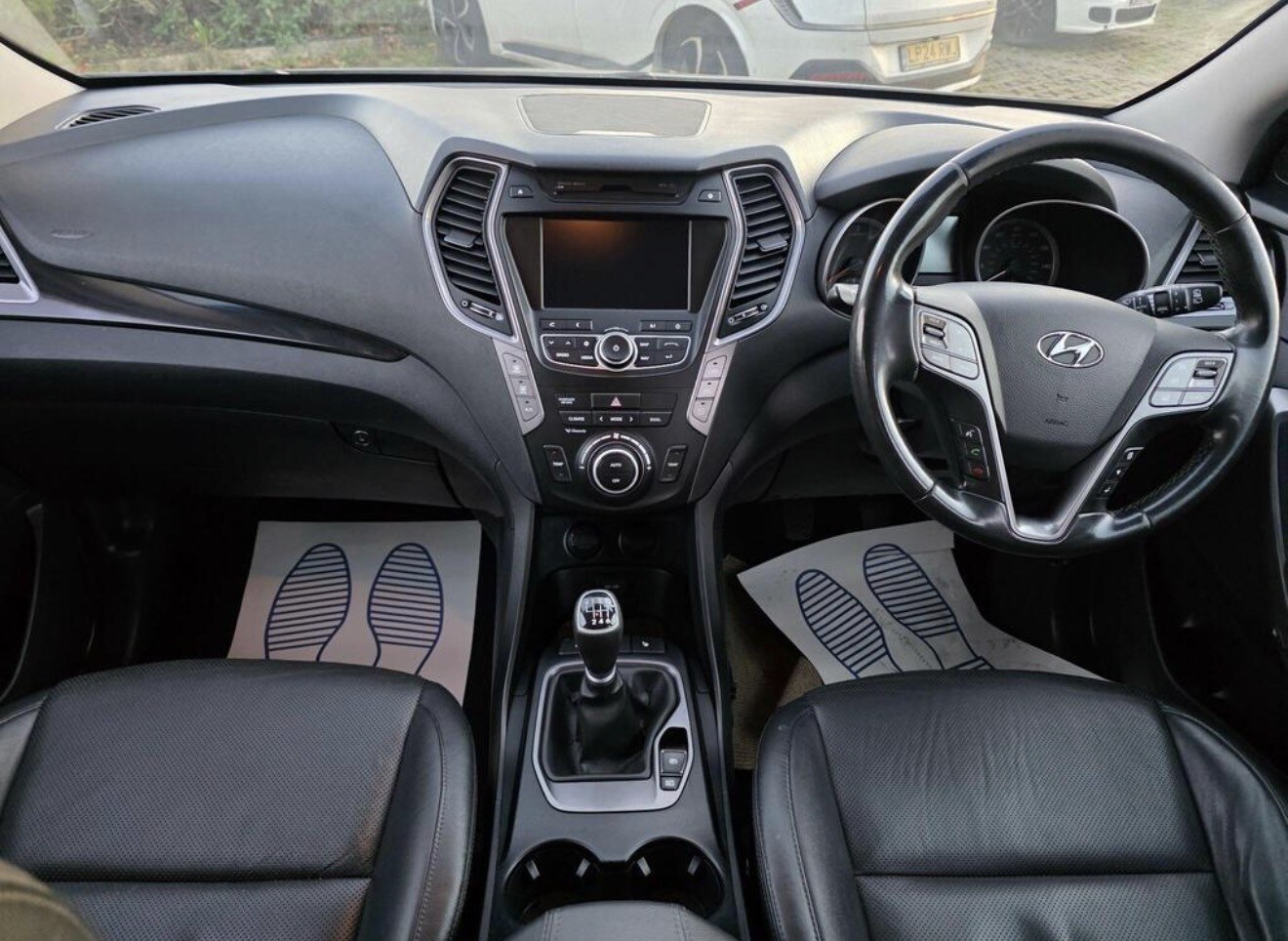 Used Hyundai Santa Fe 2015 for sale - 77697492: Photo 25