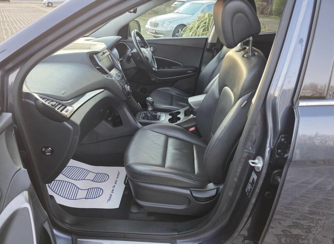 Used Hyundai Santa Fe 2015 for sale - 77697492: Photo 28