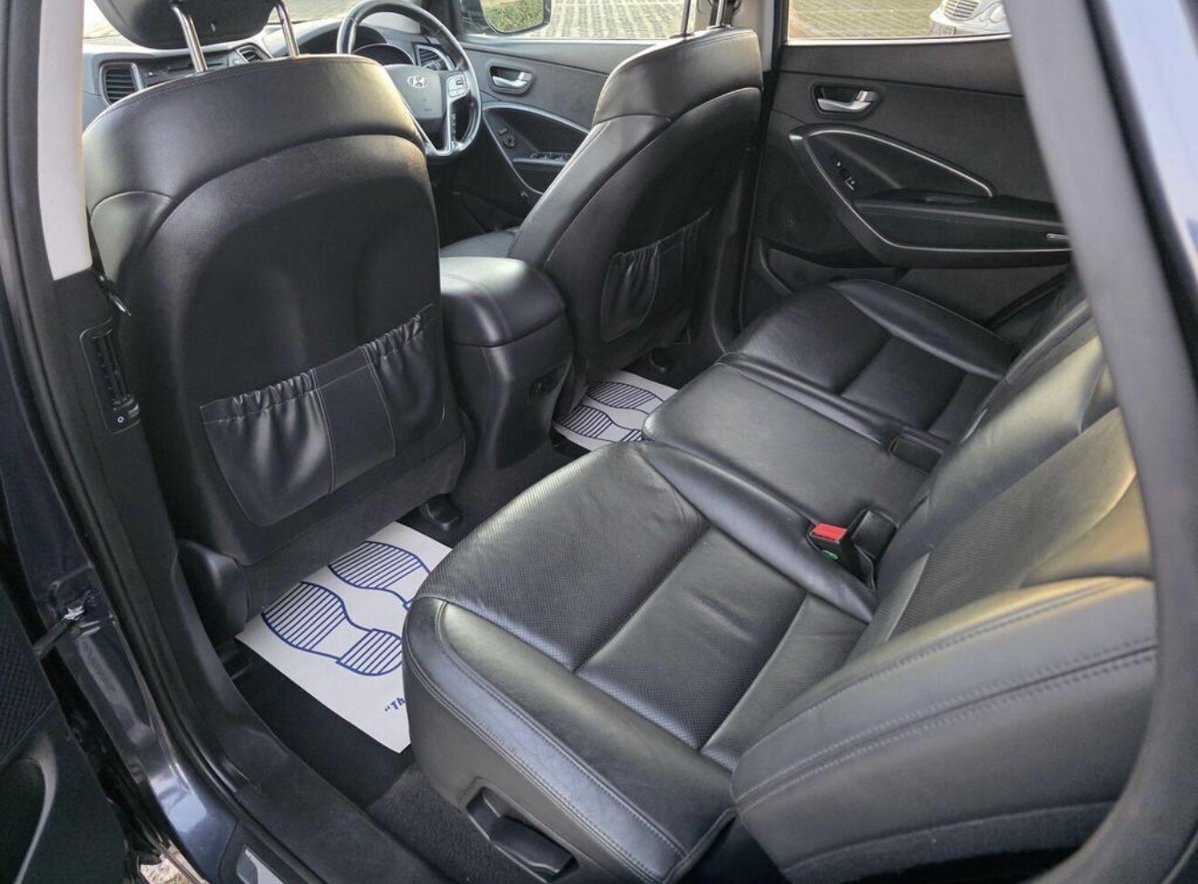 Used Hyundai Santa Fe 2015 for sale - 77697492: Photo 32