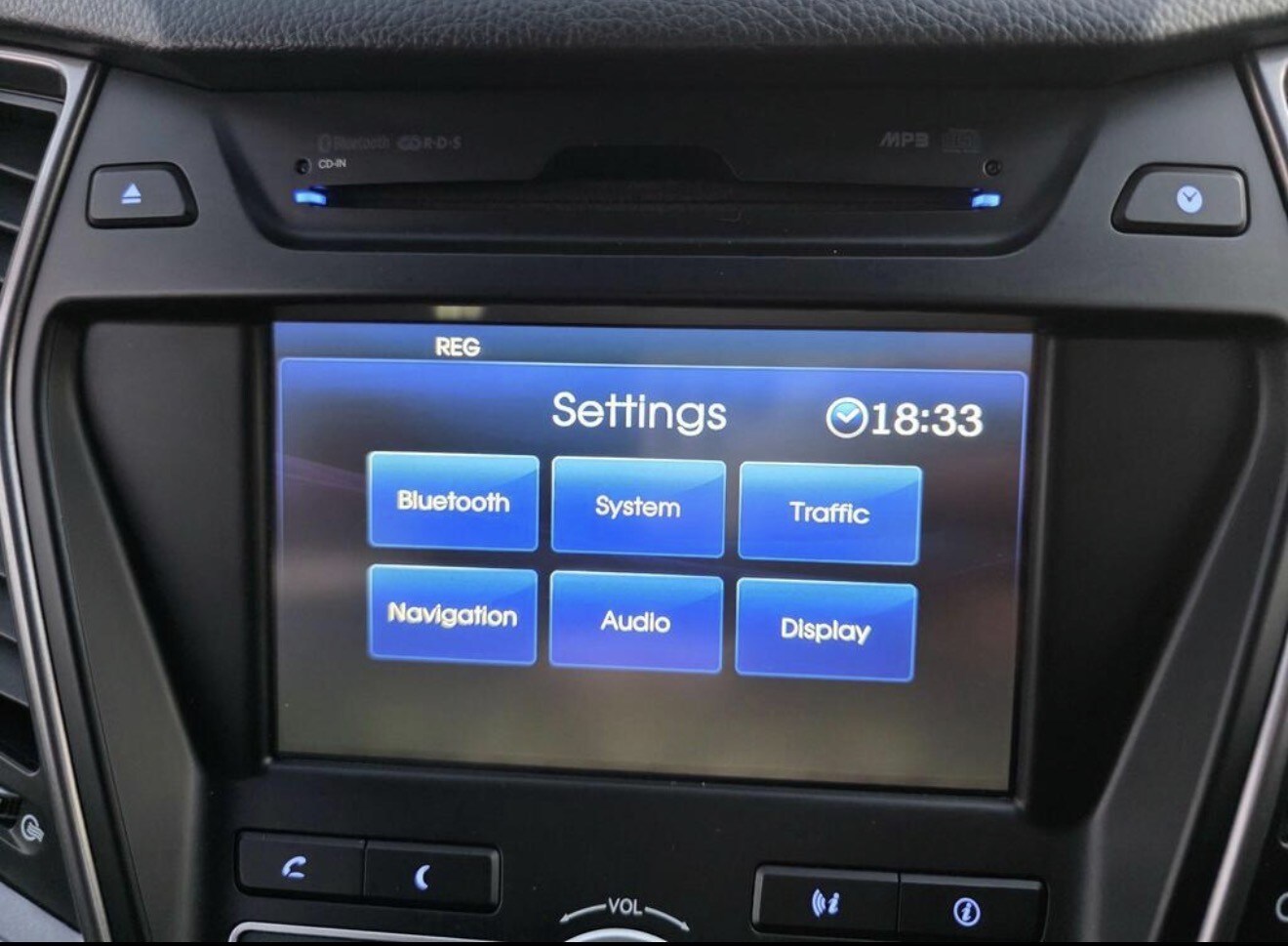 Used Hyundai Santa Fe 2015 for sale - 77697492: Photo 54