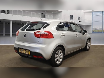 Used Kia Rio 2013 for sale - 77697494: Photo