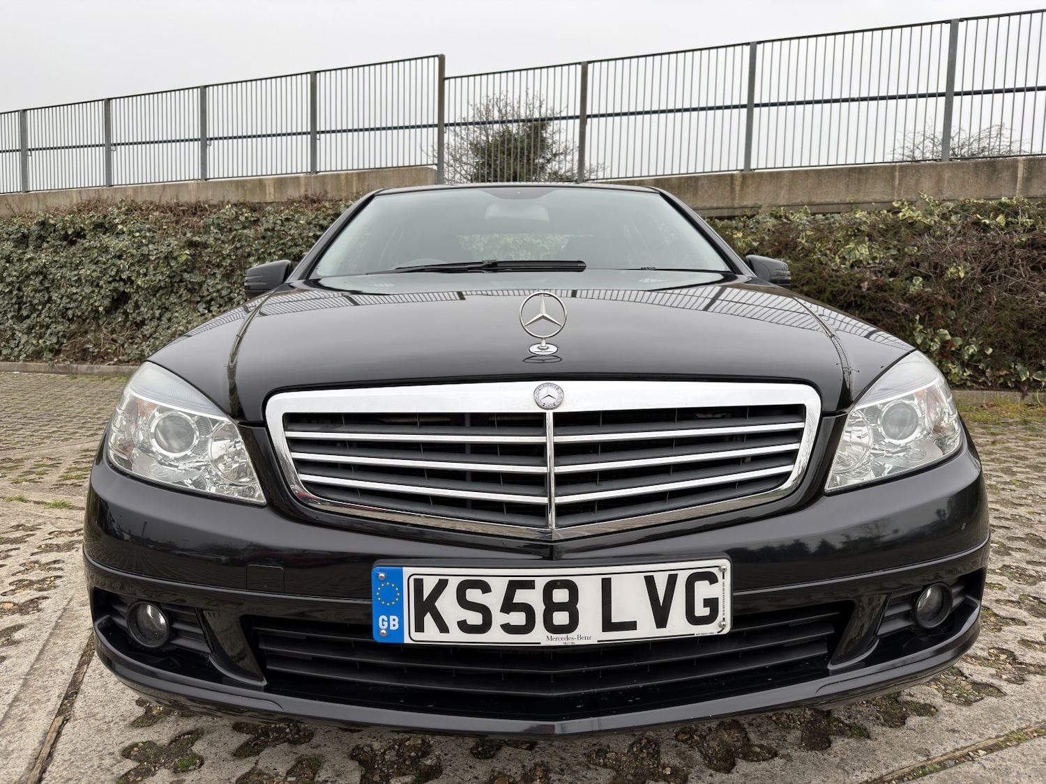 Used Mercedes-Benz C Class 2009 for sale - 77789316: Photo 3