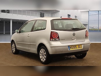 Used Volkswagen Polo 2005 for sale - 77697495: Photo