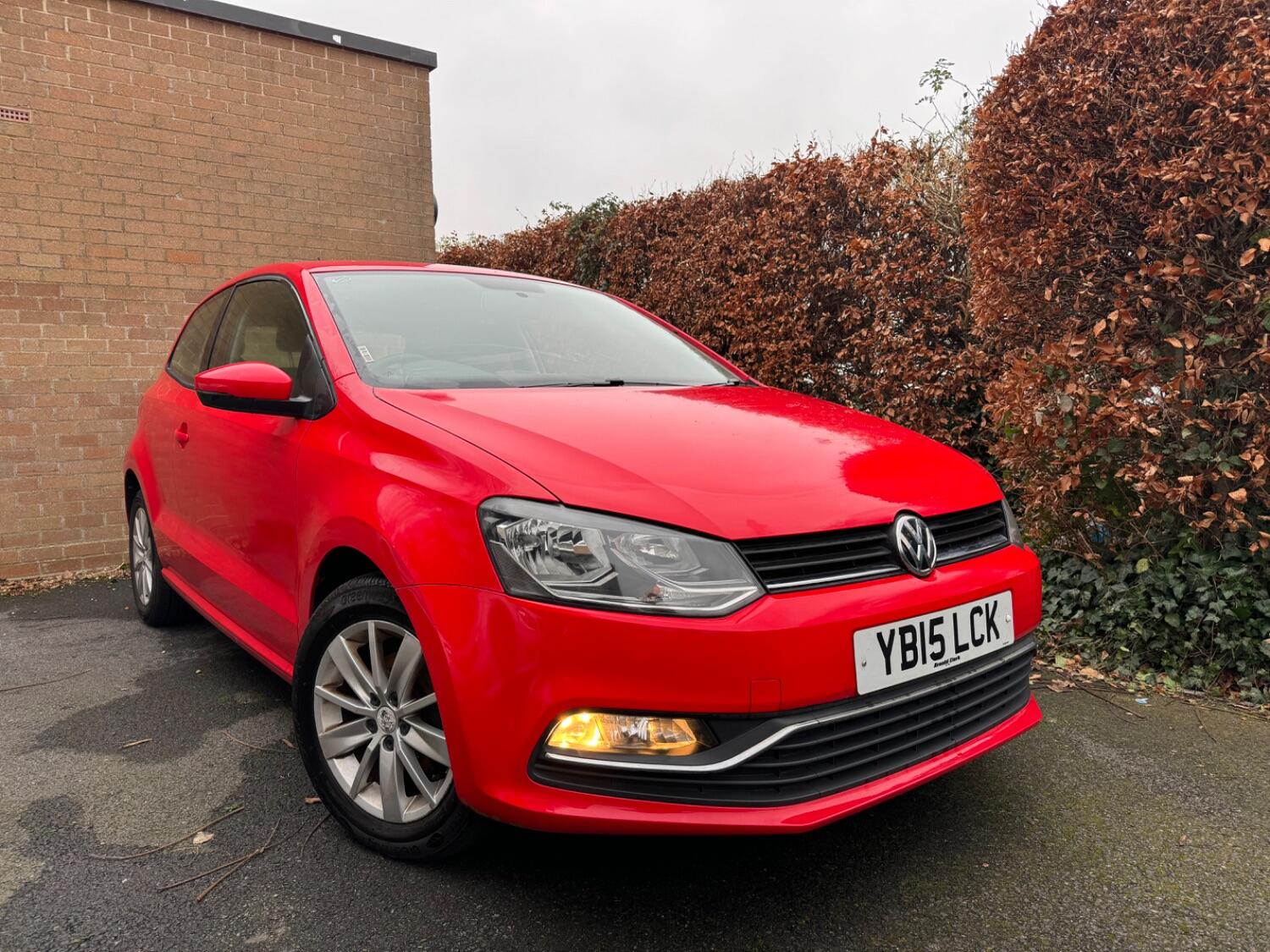 Used Volkswagen Polo 2015 for sale - 76793667: Photo 3