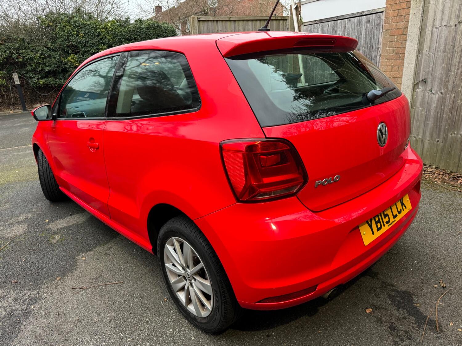 Used Volkswagen Polo 2015 for sale - 76793667: Photo 6