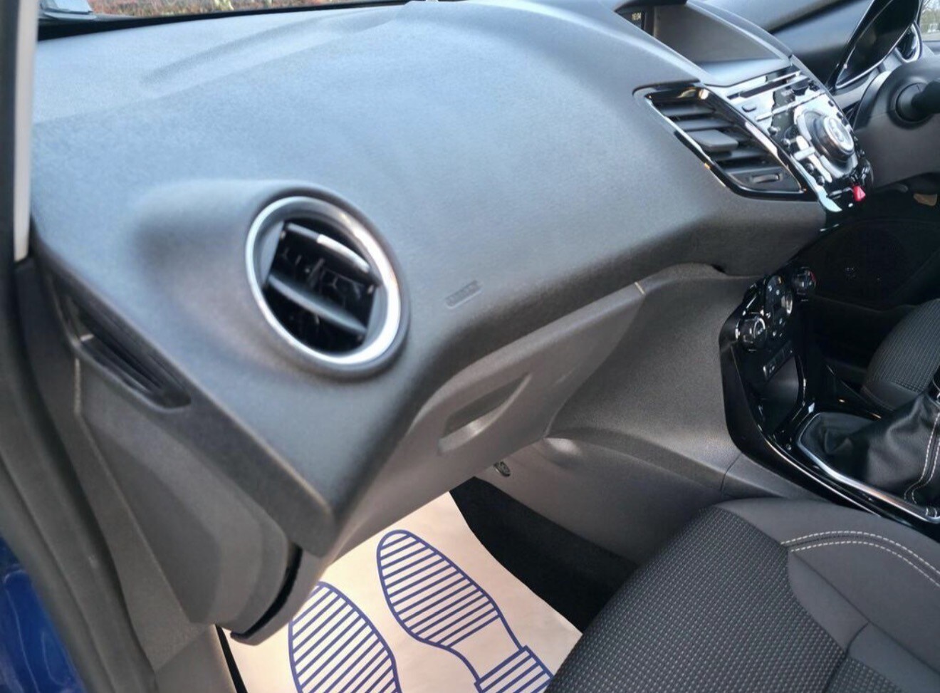 Used Ford Fiesta 2017 for sale - 77742897: Photo 28