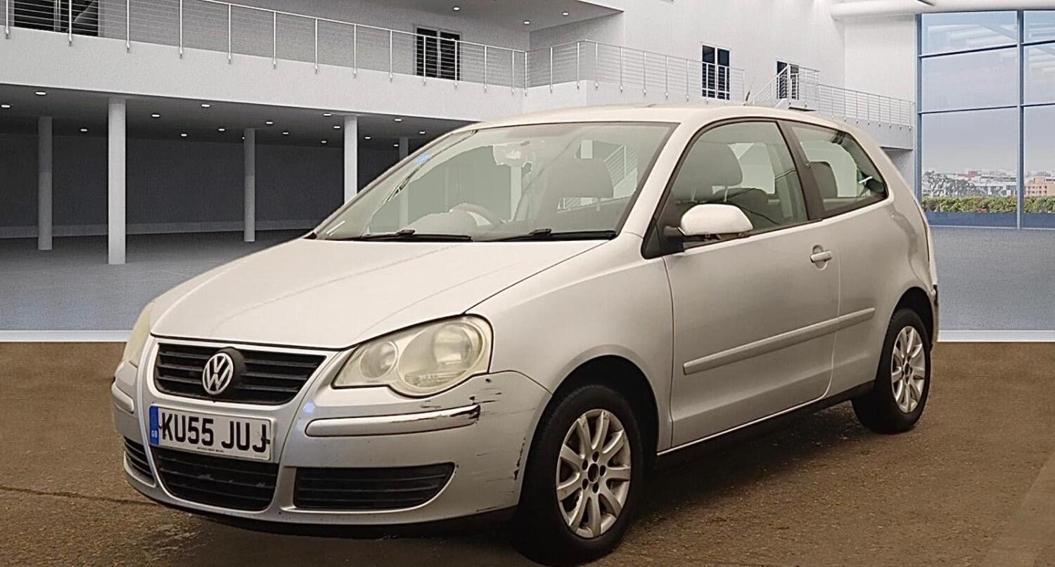 Used Volkswagen Polo 2005 for sale - 76347105: Photo 1