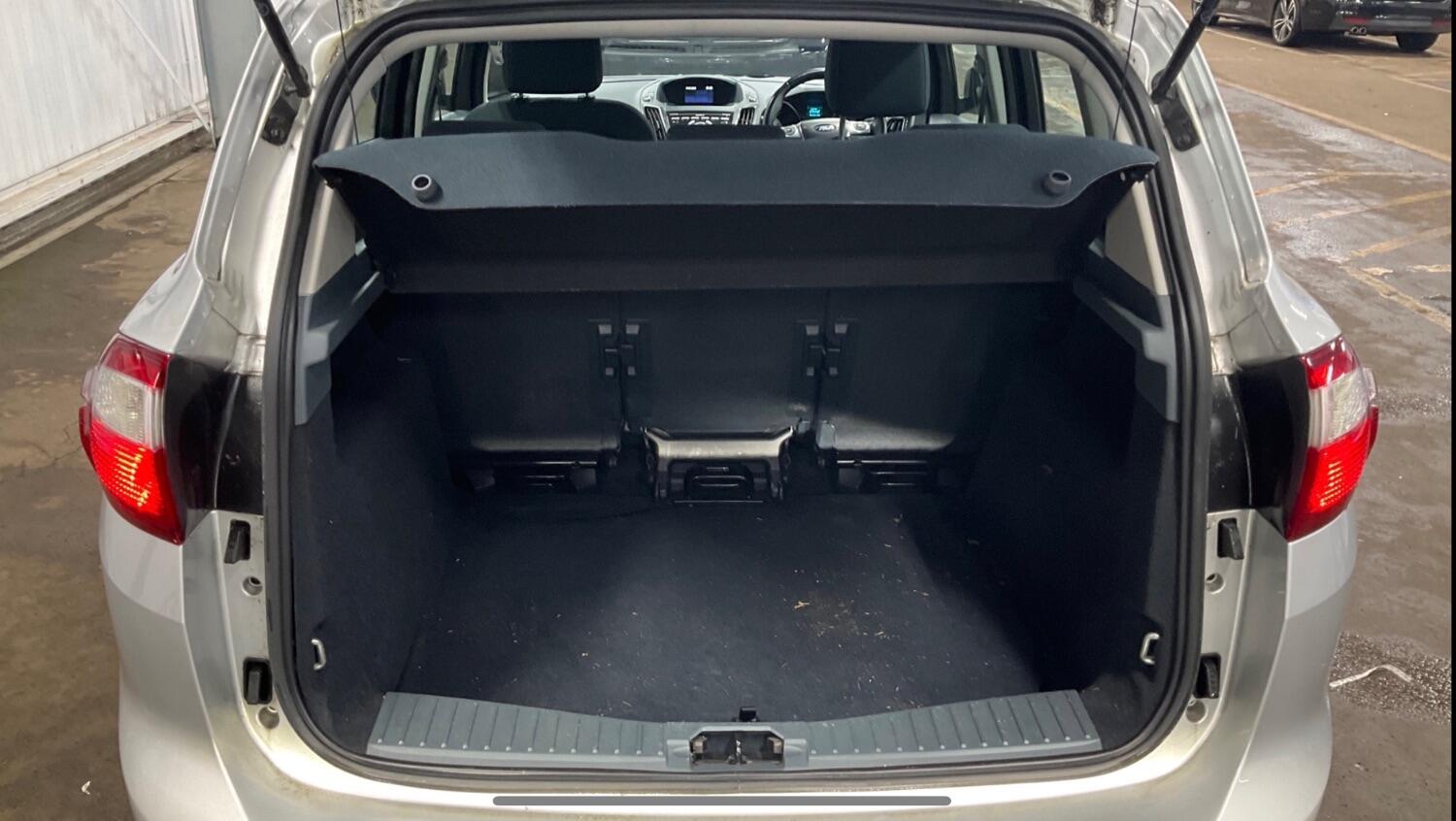 Used Ford C-Max 2012 for sale - 76793601: Photo 2