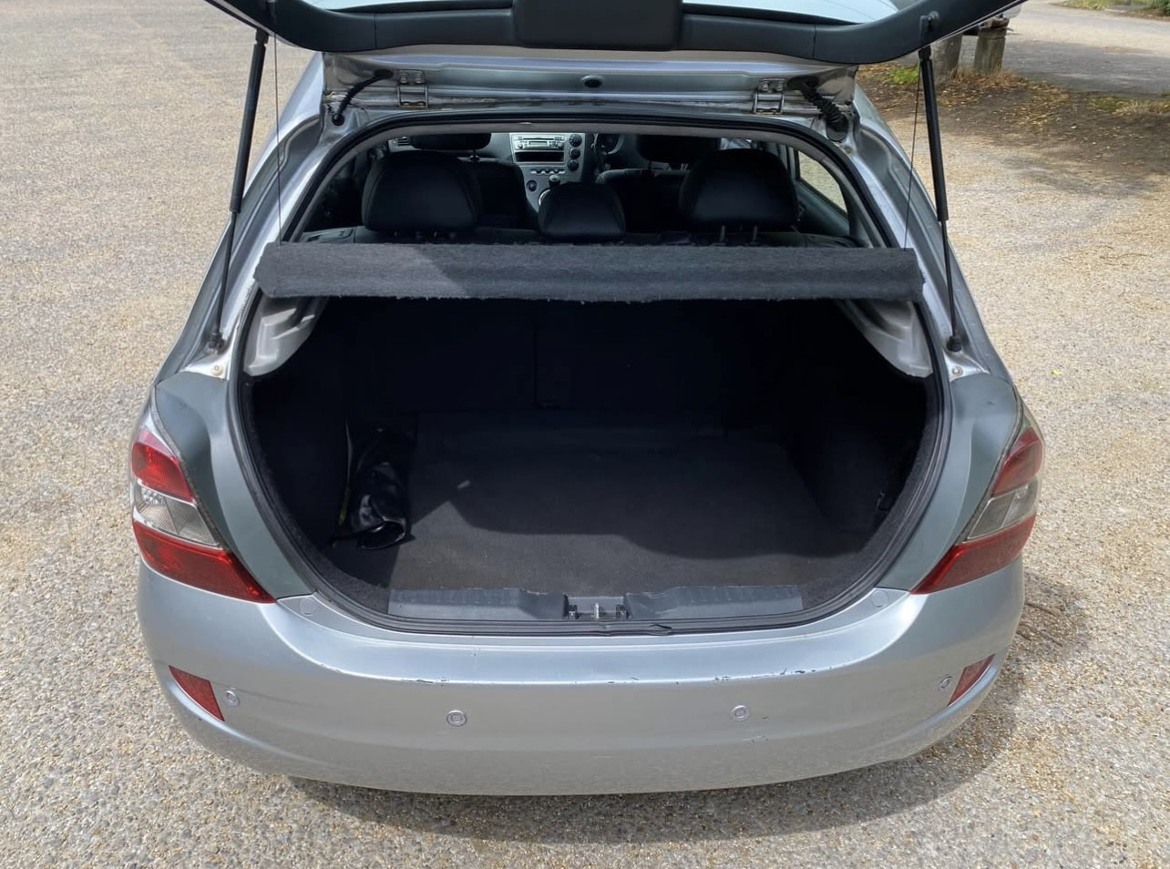 Used Honda Civic 2004 for sale - 77697500: Photo 12