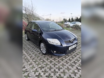 Toyota Auris feature image