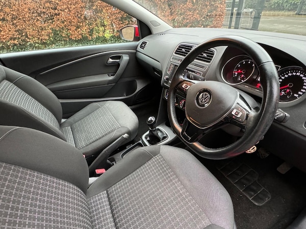 Used Volkswagen Polo 2015 for sale - 75428627: Photo 10