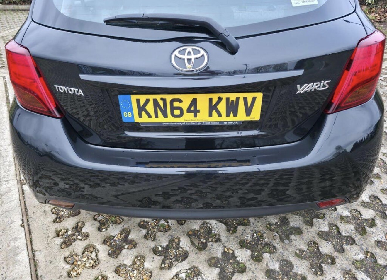 Used Toyota Yaris 2014 for sale - 77697490: Photo 10