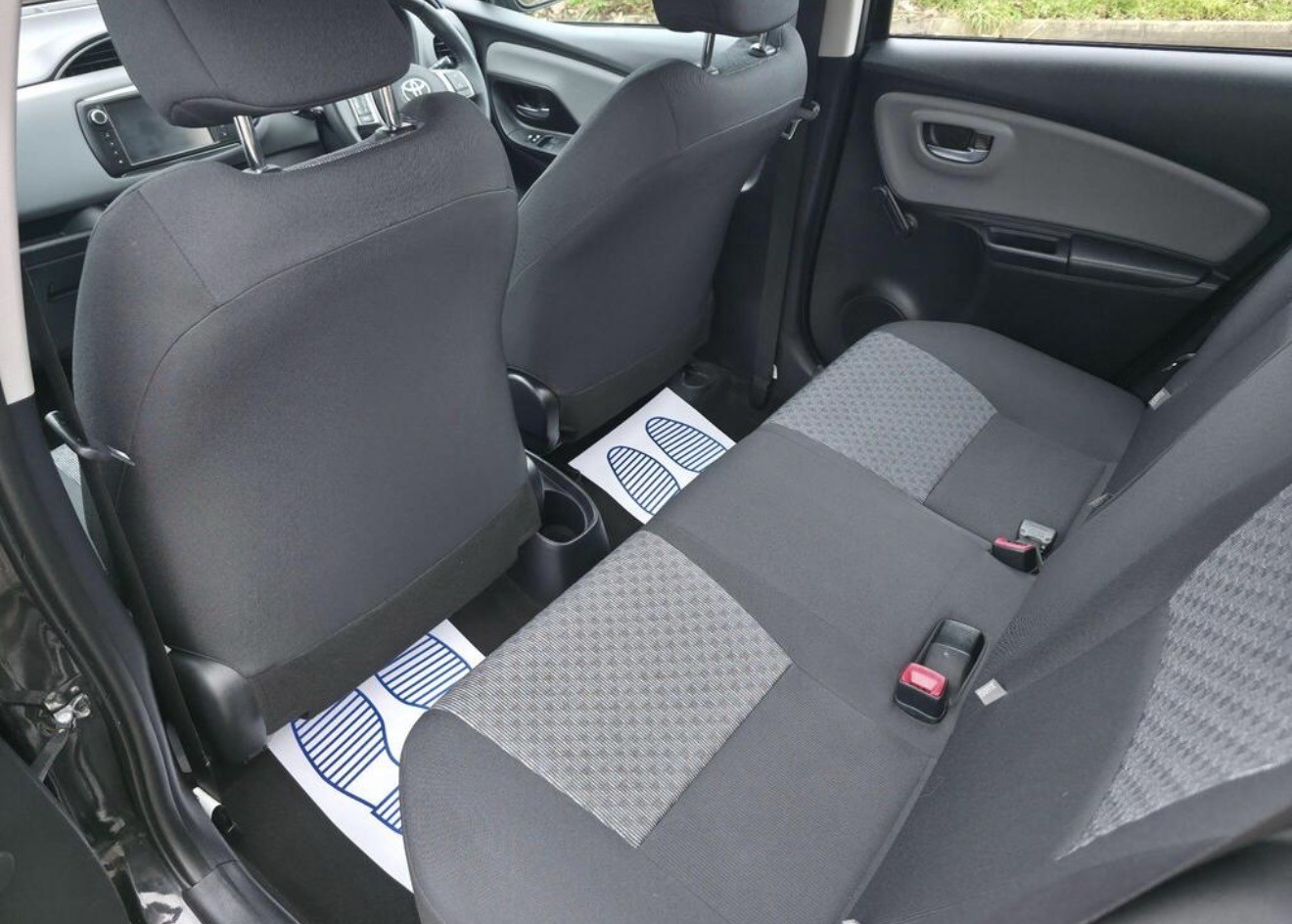 Used Toyota Yaris 2014 for sale - 77697490: Photo 20
