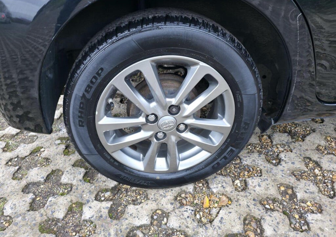 Used Toyota Yaris 2014 for sale - 77697490: Photo 26