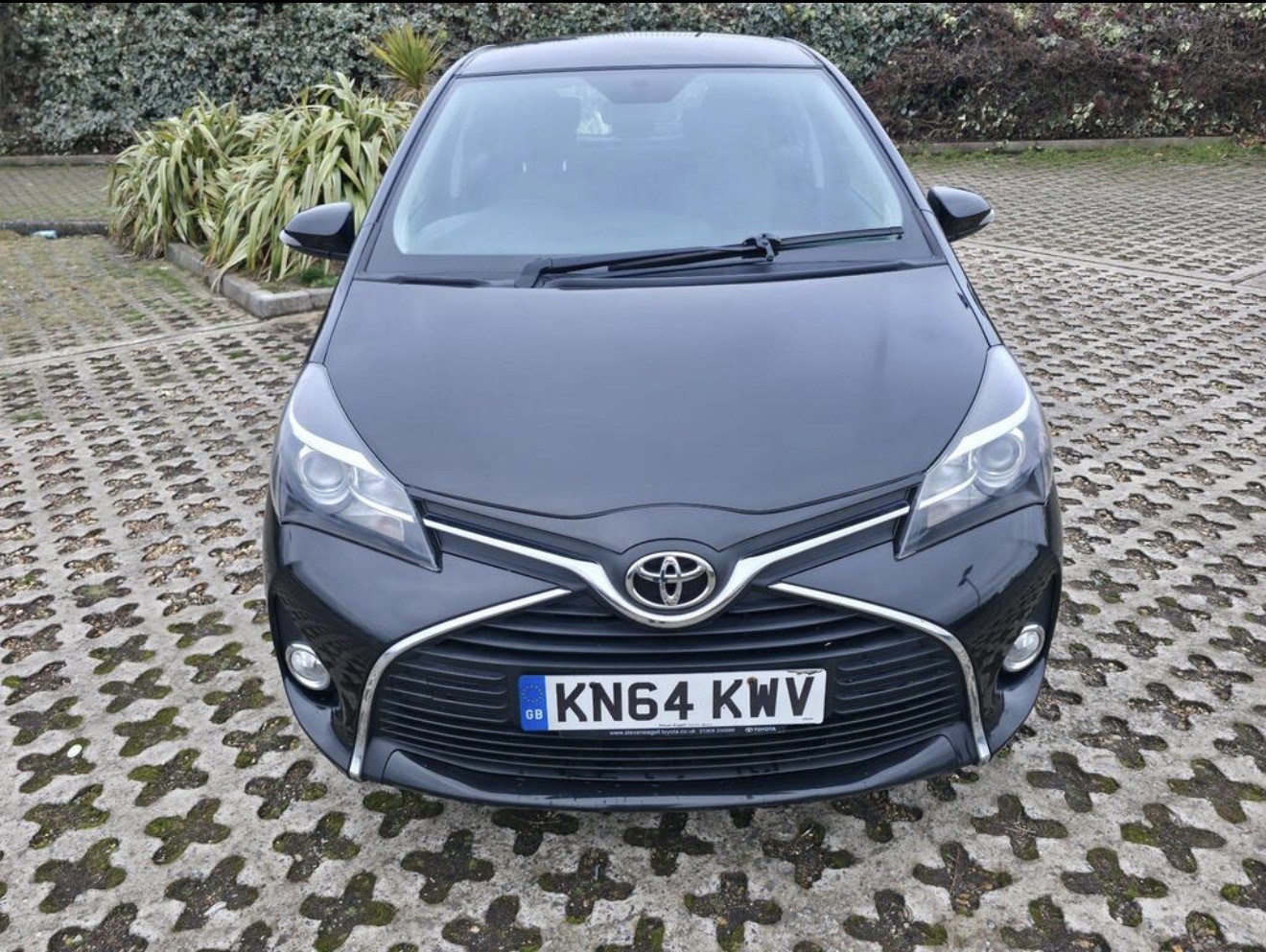 Used Toyota Yaris 2014 for sale - 77697490: Photo 3