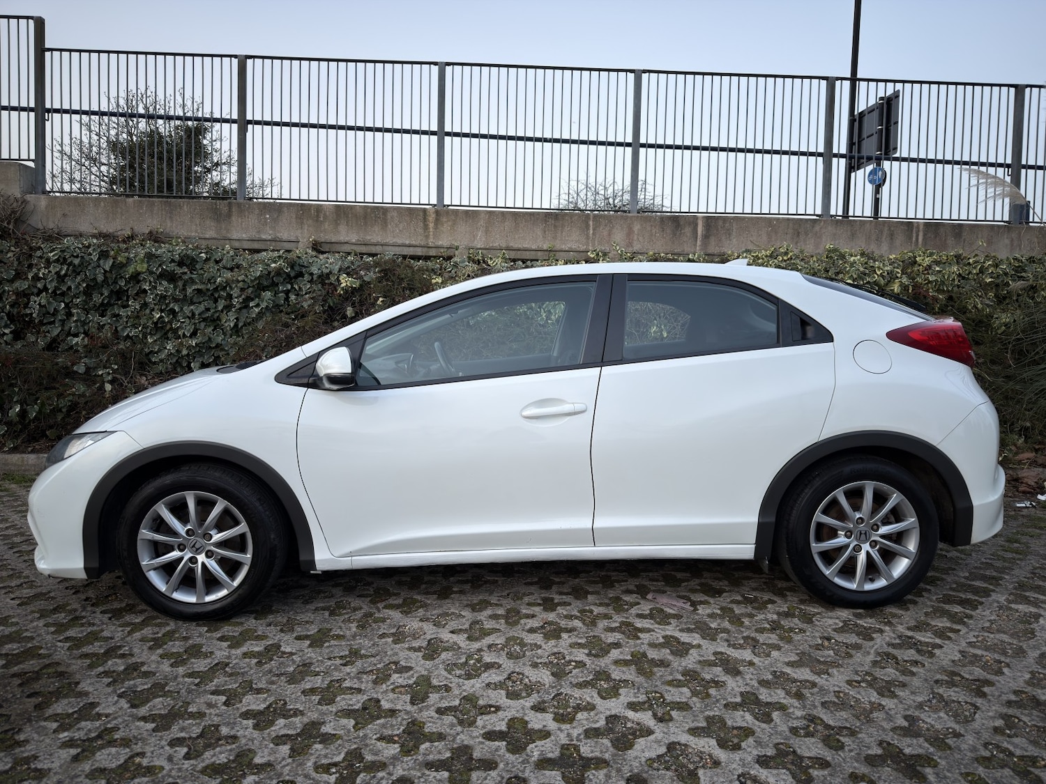 Used Honda Civic 2012 for sale - 77766414: Photo 11