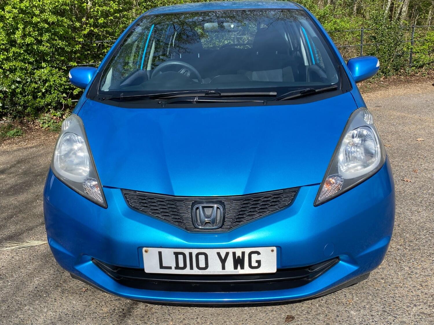 Used Honda Jazz 2010 for sale - 76793665: Photo 2