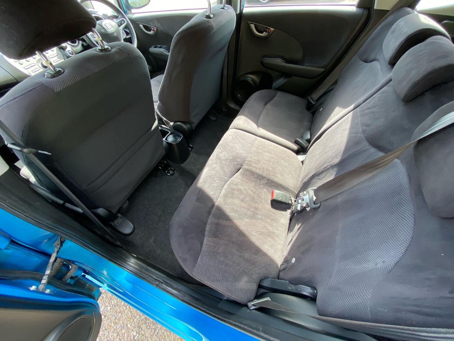 Used Honda Jazz 2010 for sale - 76793665: Photo 9