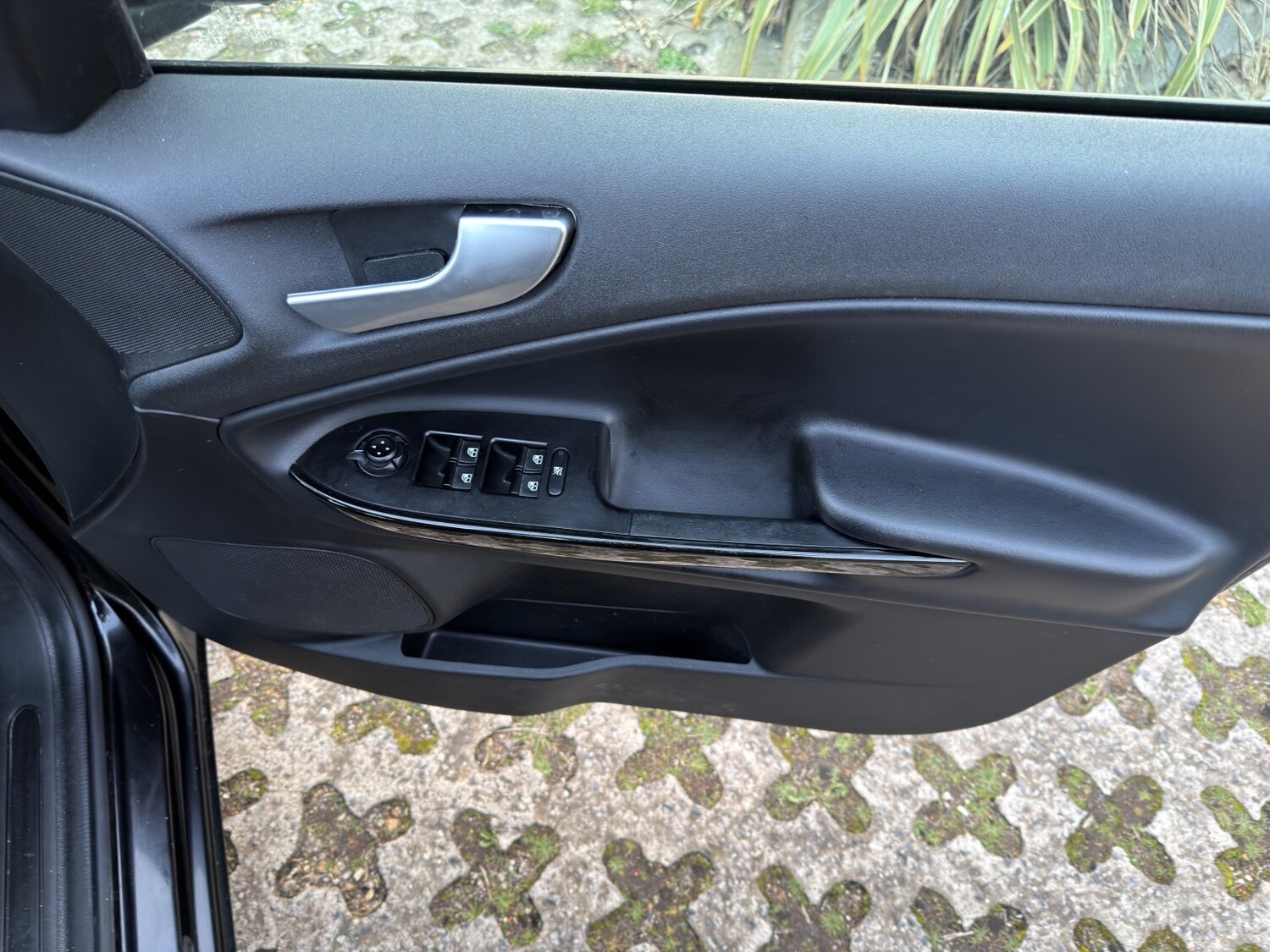 Used Alfa Romeo Giulietta 2012 for sale - 77742862: Photo 11