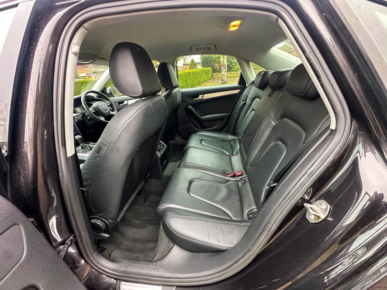 Used Audi A4 2011 for sale - 77801881: Photo 12