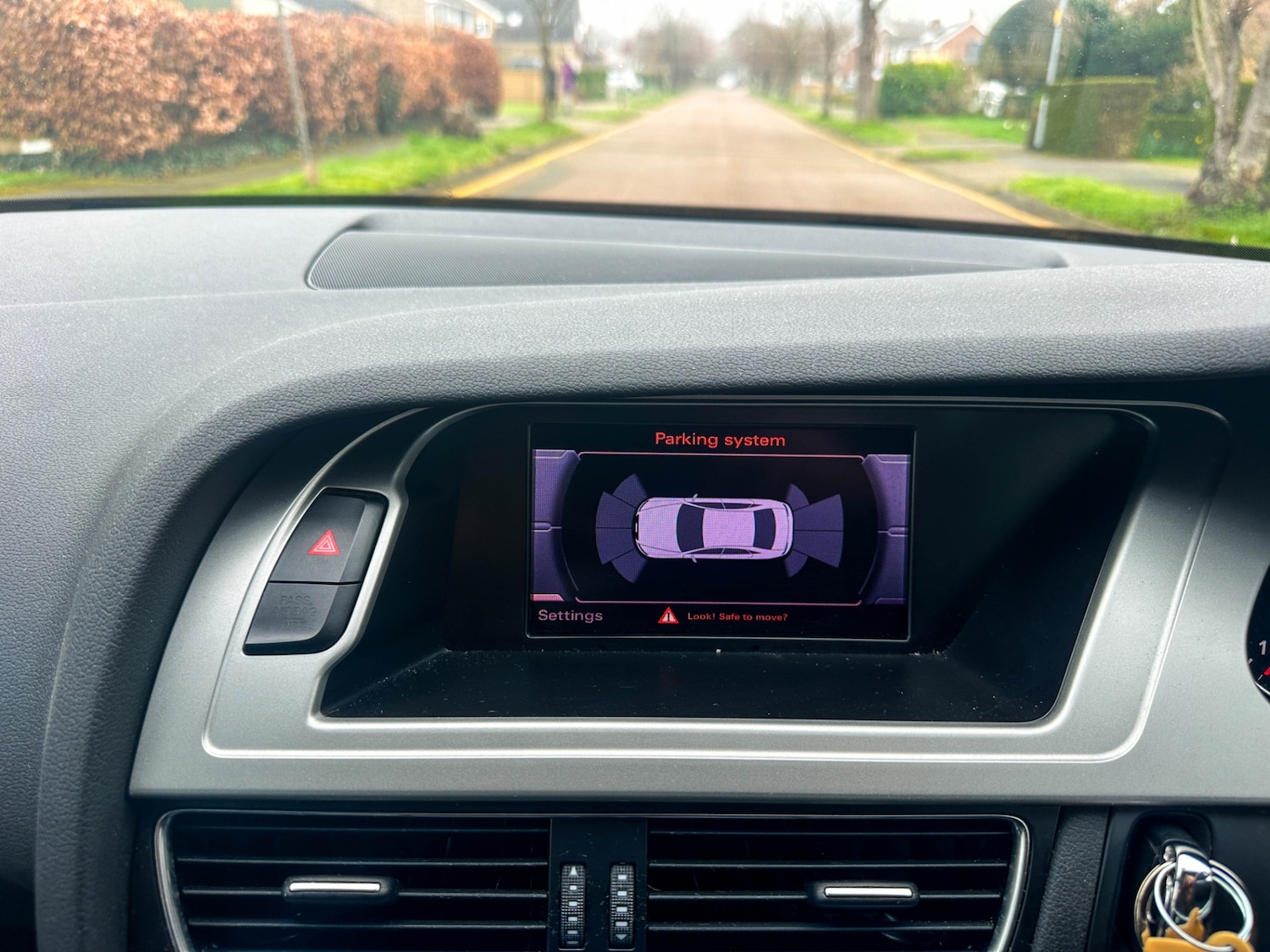 Used Audi A4 2011 for sale - 77801881: Photo 15