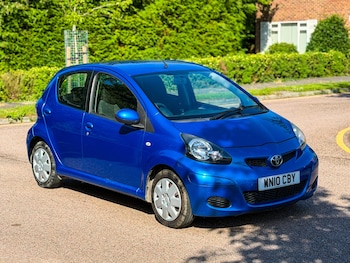 Used Toyota AYGO 2010 for sale - 79054937: Photo