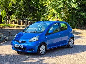 Used Toyota AYGO 2010 for sale - 79054937: Photo