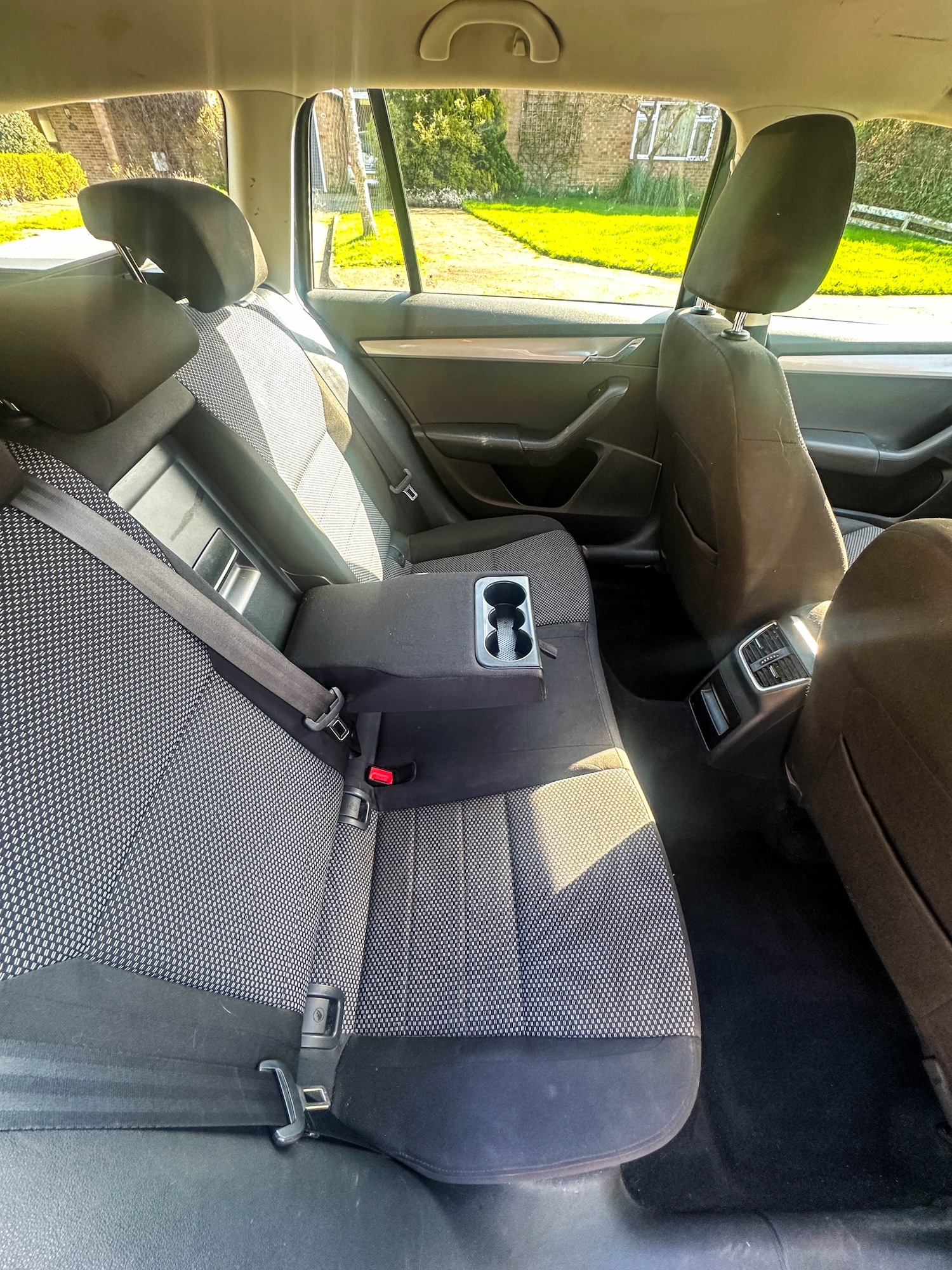 Used Skoda Octavia 2015 for sale - 77807349: Photo 11