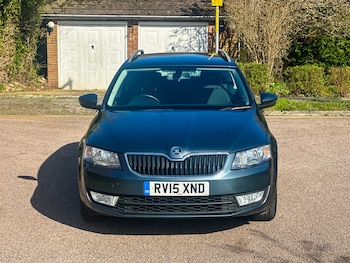 Used Skoda Octavia 2015 for sale - 77807349: Photo