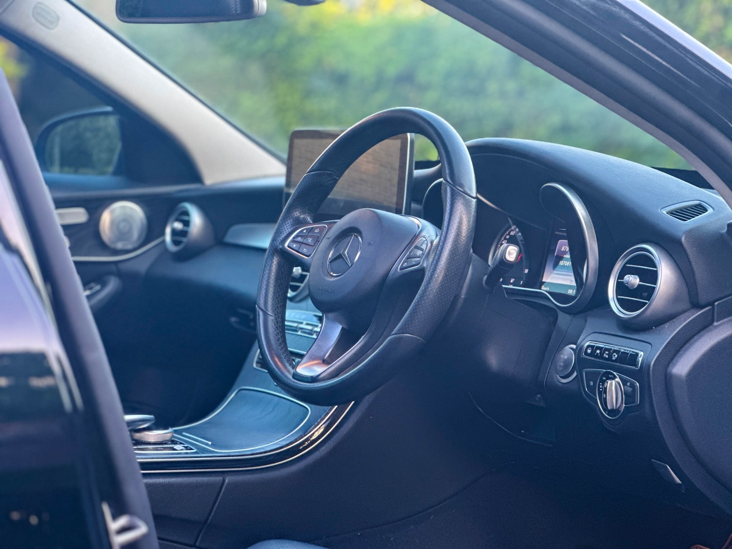 Used Mercedes-Benz C Class 2016 for sale - 76407739: Photo 9