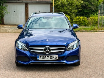 Used Mercedes-Benz C Class 2017 for sale - 79142563: Photo