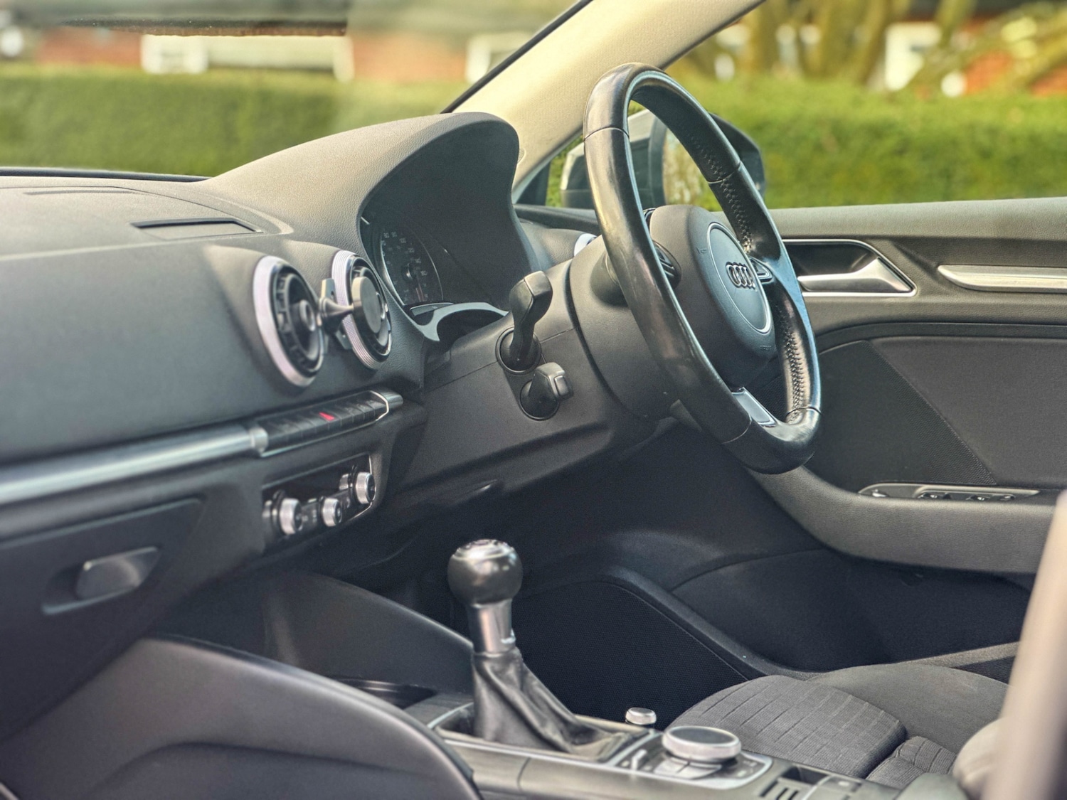 Used Audi A3 2015 for sale - 76673647: Photo 10