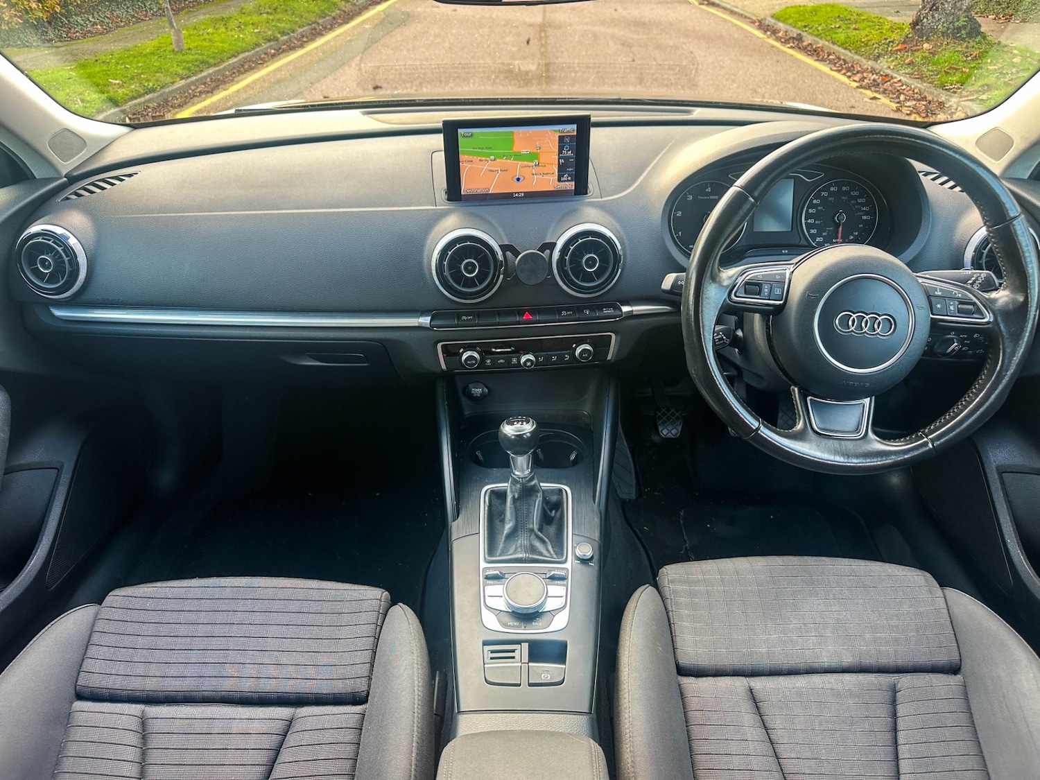 Used Audi A3 2015 for sale - 76673647: Photo 11